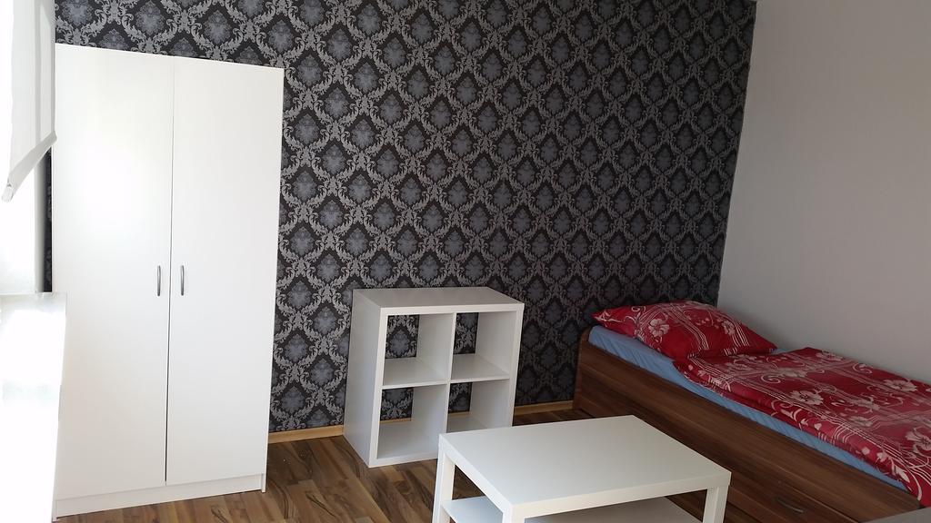 Frankfurt Airport & Fair Apartment Келстербах Стая снимка